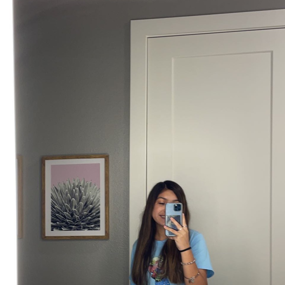 Meet your Posher, Alex